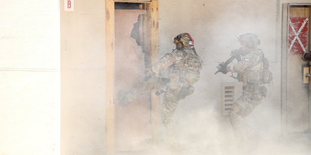 Go! Go! Go!, zdjęcie: Staff Sgt. Jacob Connor, army.mil