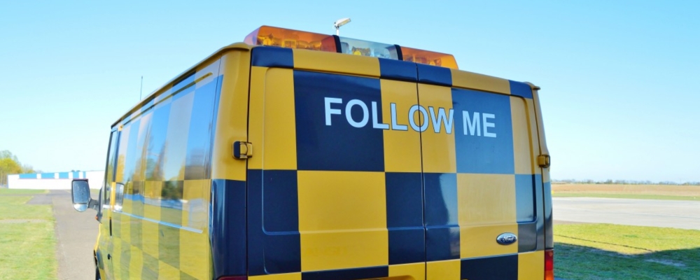 follow me, zdjęcie: PXHere, CC-0