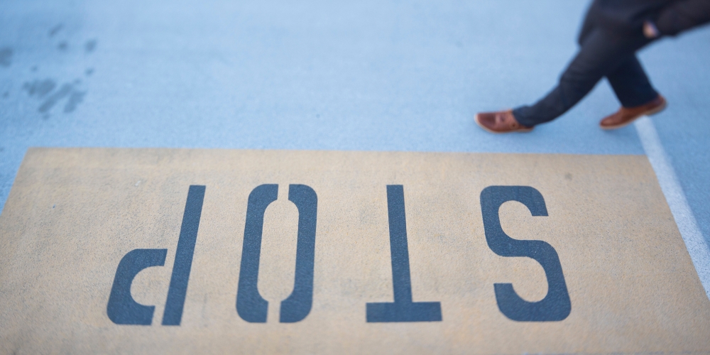 Stop grzechowi! Sposób na każdą pokusę! zdjęcie: bethany-legg@unsplash.com, CC-0