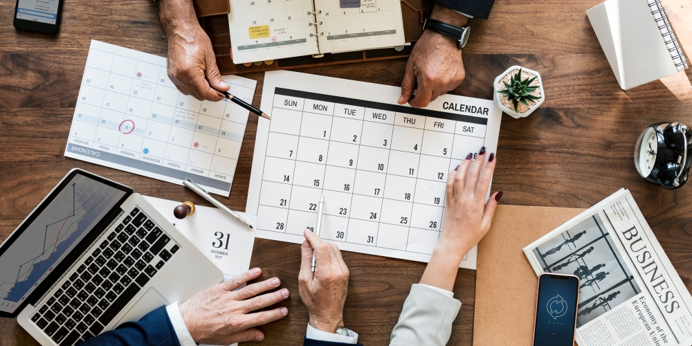 ustalamy plany i kontrakt na 2019, zdjęcie: rawpixel@unsplash.com, CC-0