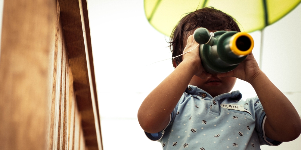 dziecko ciekawe świata, zdjęcie: joseph-rosales@unsplash.com, CC-0